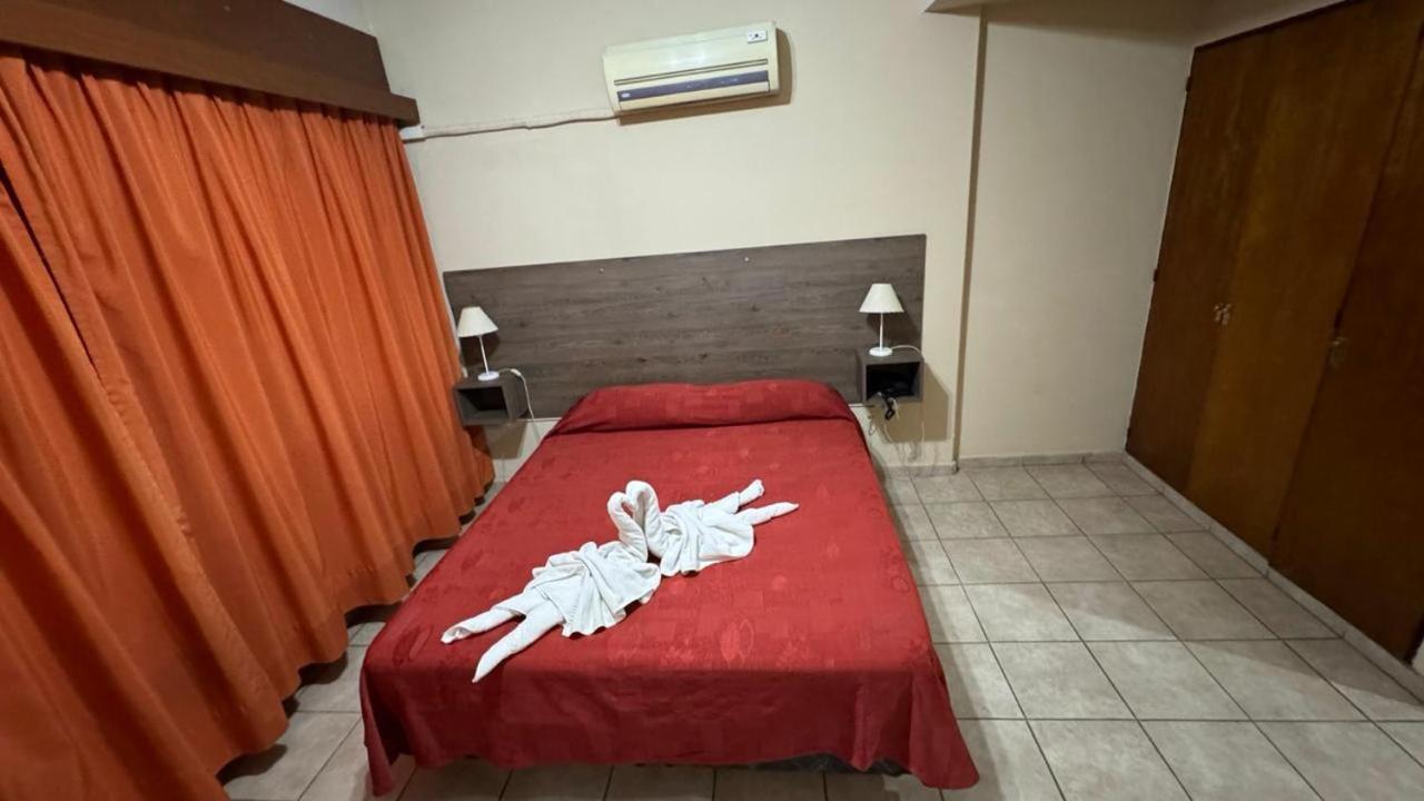 Hotel El Torreon Мендоса Экстерьер фото